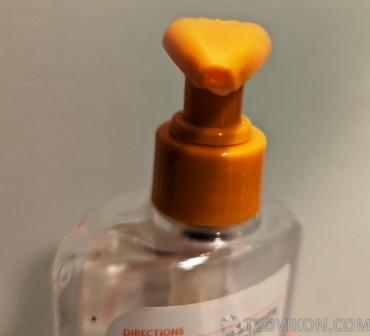 
                            Умывалка Signature Care Invigorating Facial Cleanser
                         - отзывы